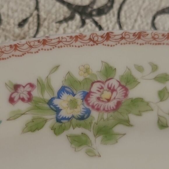National China Floral Oval Serving Platter - Cream and Green - Picture 4 of 4